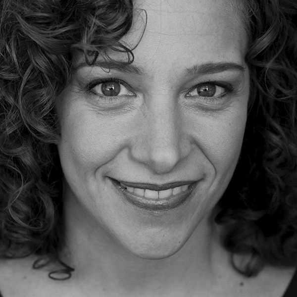 Jennifer Estlin